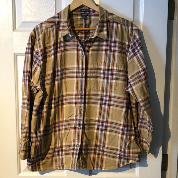 Eddie Bauer Tops - Eddie Bauer Boyfriend Fit flannel shirt